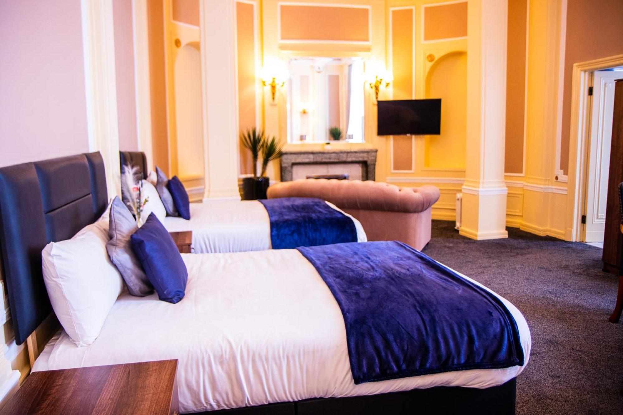 Hotel Adelphi 3*
